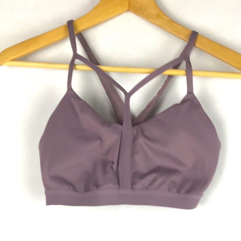 ADIDAS Crisscrossed Back Lavender Workout Activewear Sports Bra Athleisure Sport